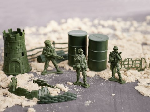 ŻOŁNIERZYKI BAZA WOJSKOWA FIGURKI ZESTAW 114EL.